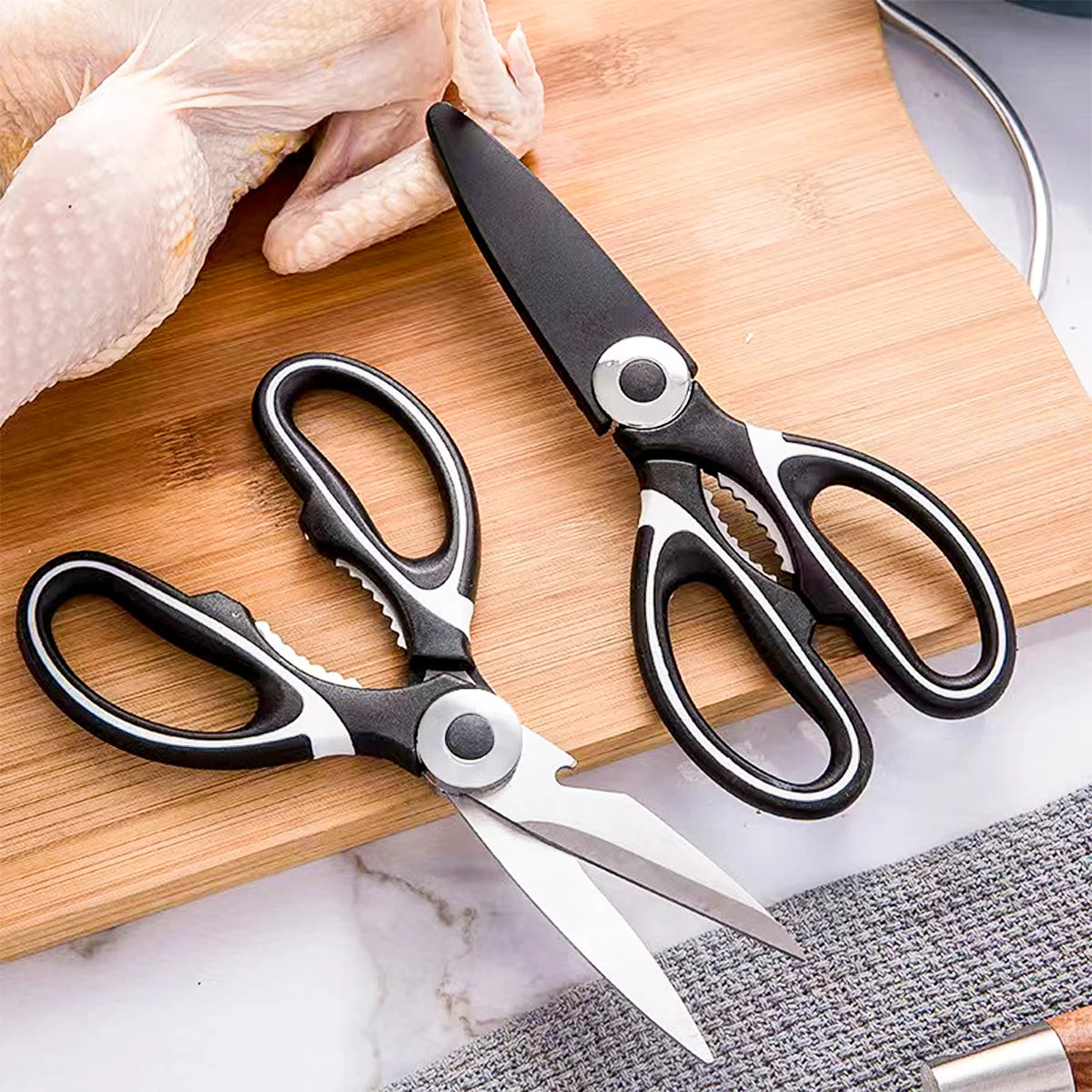 Multifunctional Kitchen Scissors with Plastic Handle